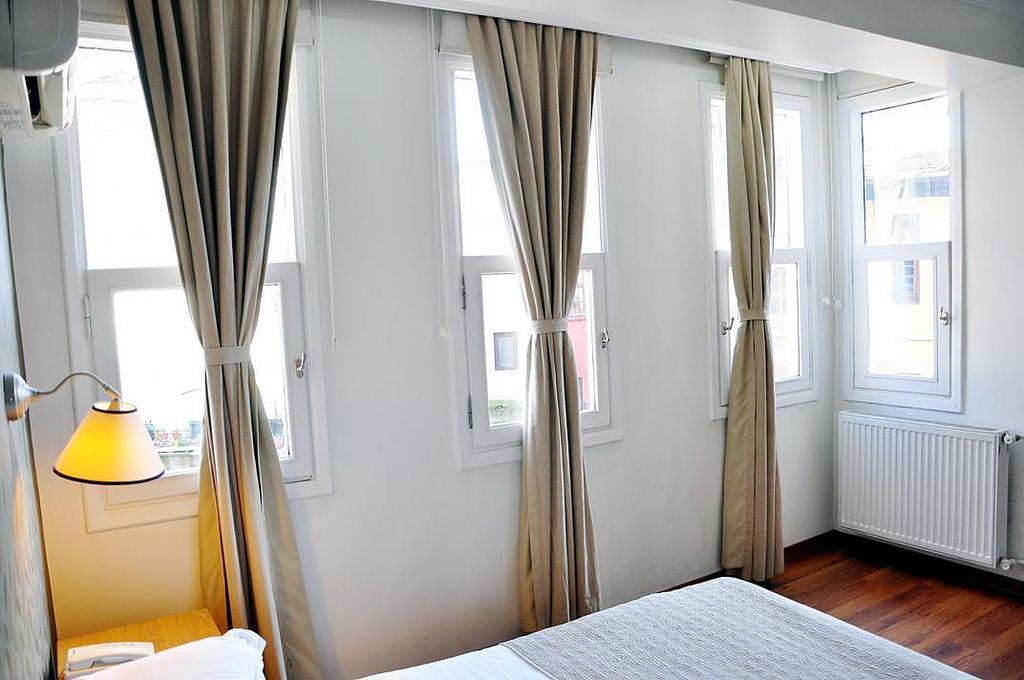 Hotel Nomade Istanboel Buitenkant foto